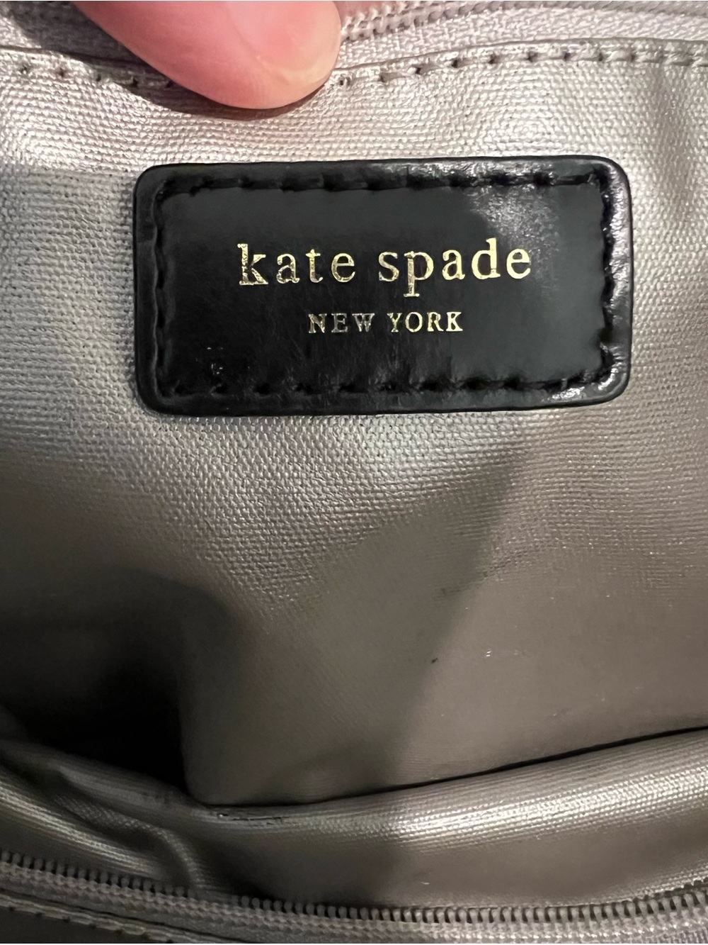 Kate Spade Barrow Street Bow Tote Bag Purse Zipper Top Black Cream - Picture 9 of 16